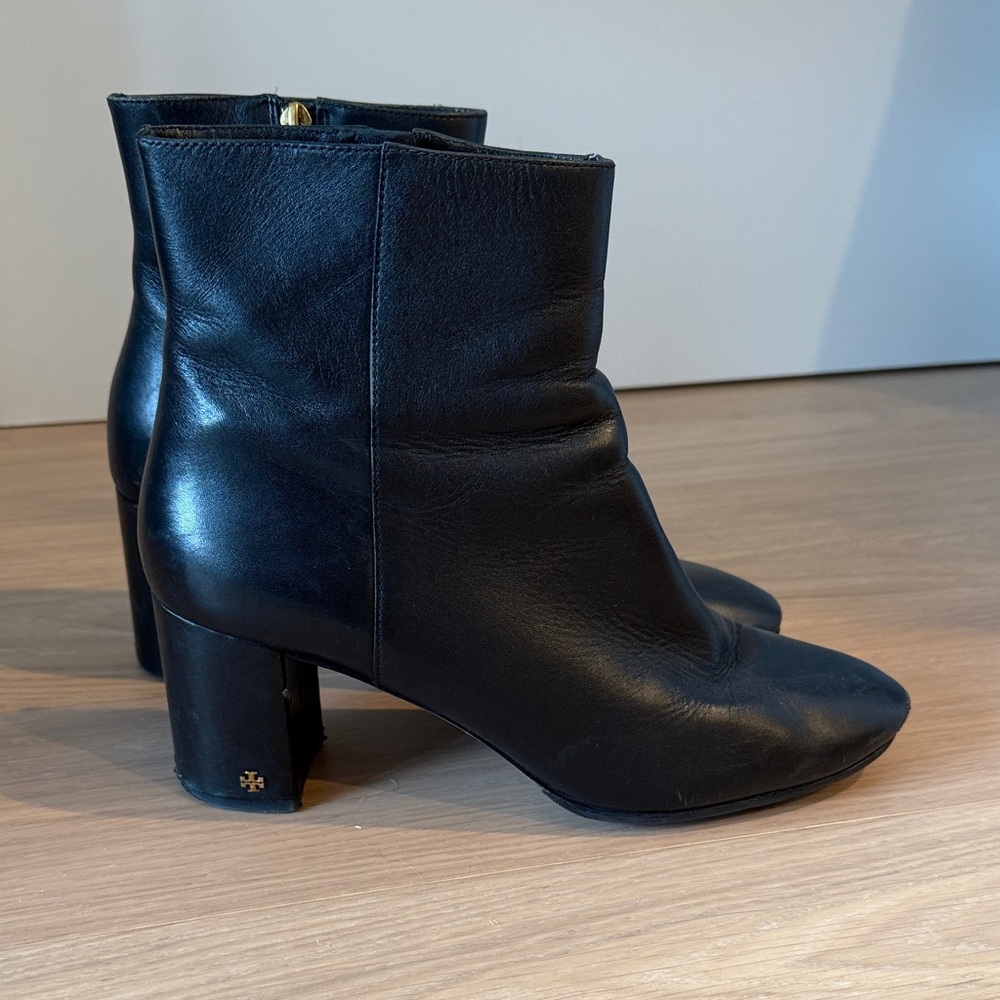 Tory Burch Black Leather Ankle Boots